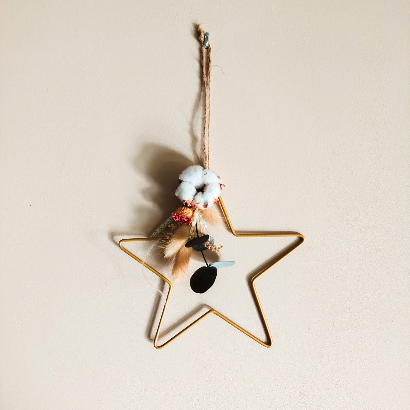 metalen frame kerstster droogbloemen, ster met droogbloemen