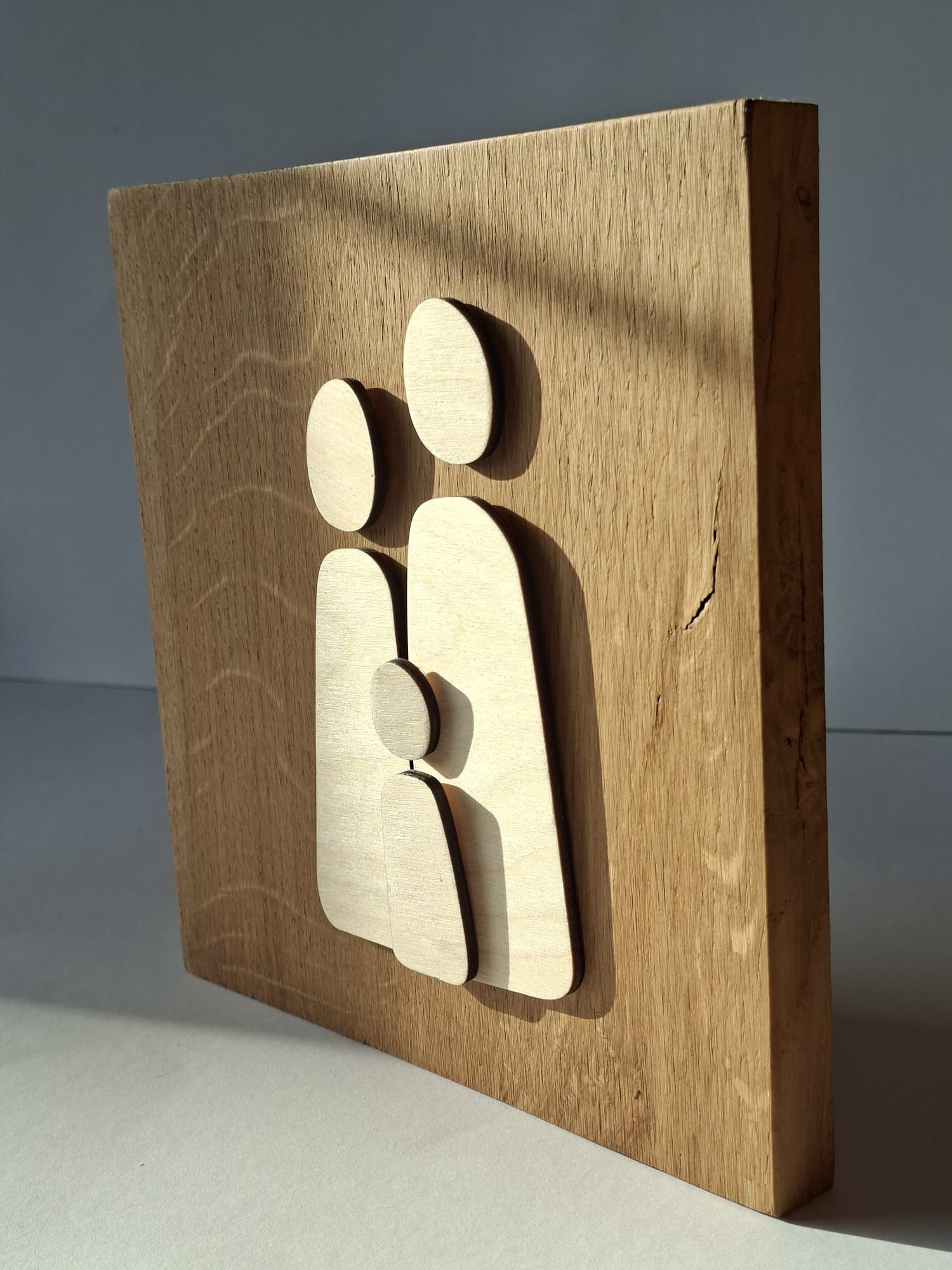 3D houten familiefoto, familieportret op eikenhouten blok